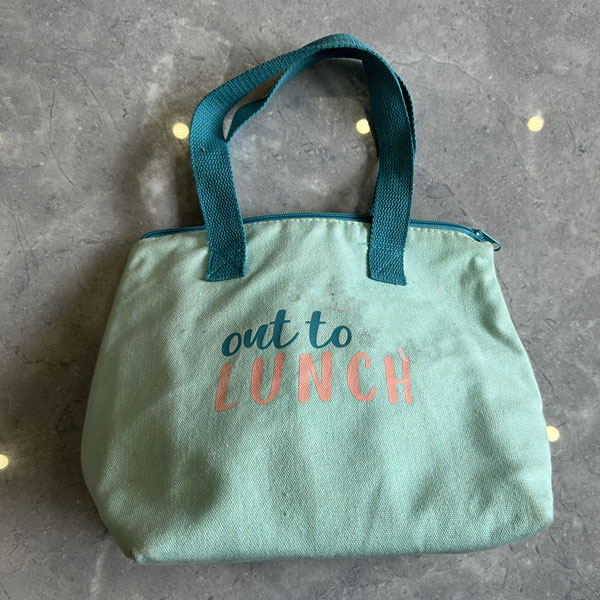 Ce face ca geantele de pânză să fie o alegere atemporală și durabilă?